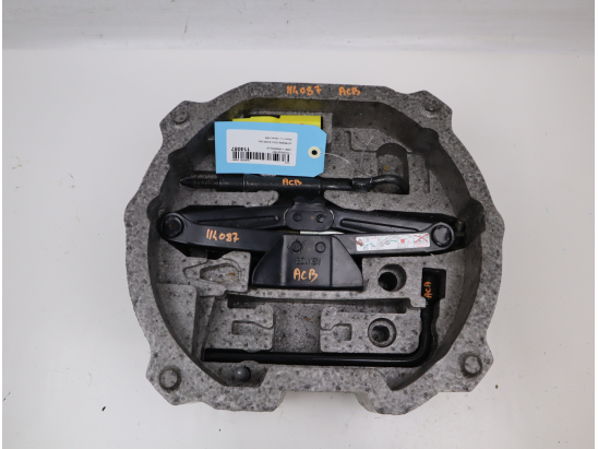 Cric + manivelle occasion CITROEN C5 II Phase 1 - 1.6 HDi 16v 110ch