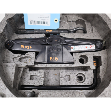 Cric + manivelle occasion CITROEN C5 II Phase 1 - 1.6 HDi 16v 110ch