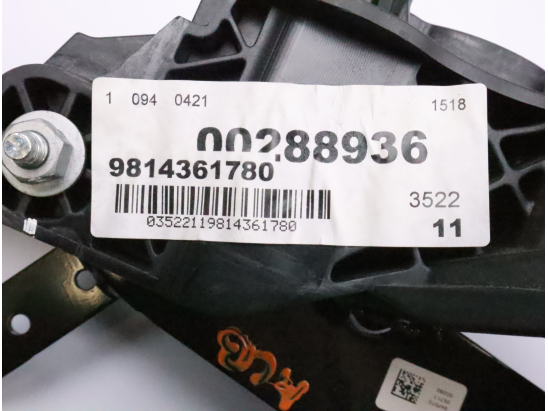 Pedale embrayage occasion PEUGEOT EXPERT III phase 1 - 1.6 BLUEHDI 115ch