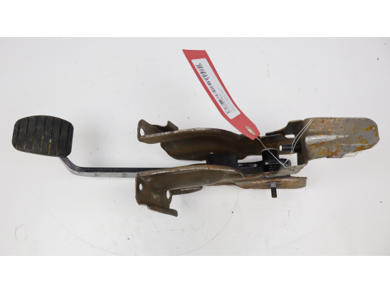 Pedale de frein occasion DACIA DUSTER Phase 2 - 1.5 DCI 110ch