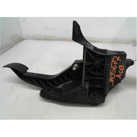 Pedale embrayage occasion RENAULT TWINGO III Phase 1 - 1.0i 70ch