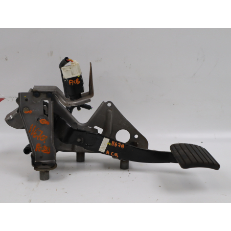Pedale de frein occasion RENAULT CAPTUR Phase 1 - 1.2i 118 16V