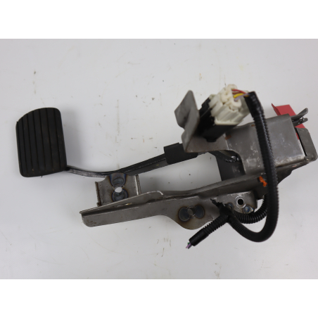 Pedale de frein occasion RENAULT CAPTUR Phase 1 - 1.2i 118 16V