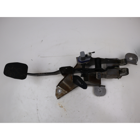 Pedale embrayage occasion MAZDA 3 I Phase 2 - 1.6 MZ-CD 110ch