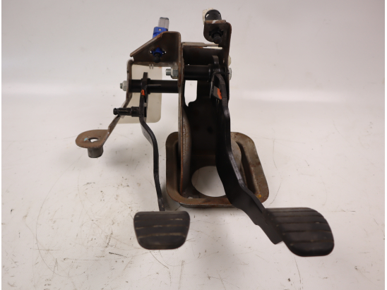 Pedalier complet occasion RENAULT TWINGO II Phase 1 - 1.5 DCI 65ch