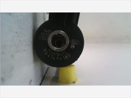 Injecteur occasion PEUGEOT 206 Phase 1 - 1.4 HDI 70ch