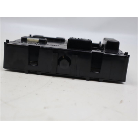 UCH/BCM VIERGE occasion RENAULT CLIO III phase 2 ESTATE - 1.5 DCI 105ch