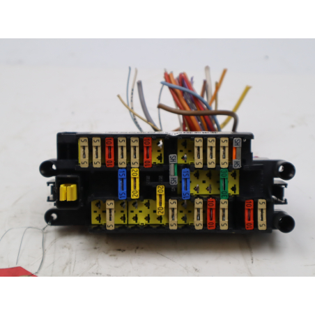 Boite a fusibles occasion CITROEN XSARA Phase 2 - 1.4i