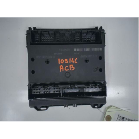 PLATINE FUSIBLE HABITACLE