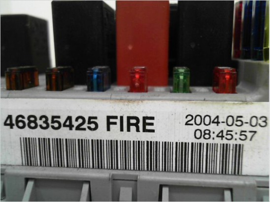 Platine fusible av occasion FIAT PUNTO II Phase 2 - 1.2i 60ch