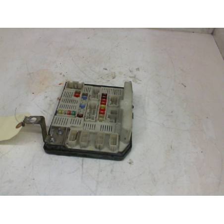 Platine fusible av occasion RENAULT SCENIC II Phase 2 - 1.9 DCI 130ch