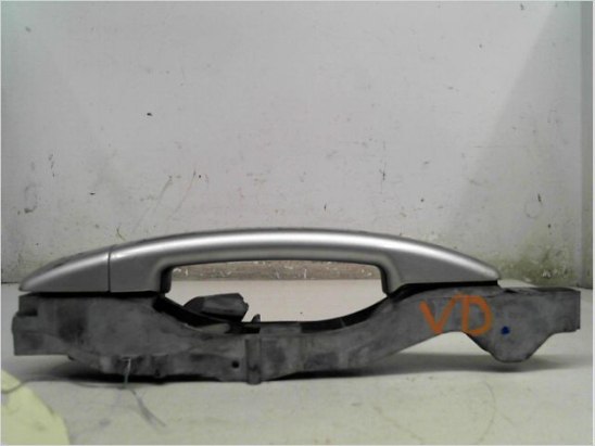 Poignee ext porte avd occasion PEUGEOT 207 Phase 1 - 1.6 HDI 16v 110ch