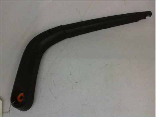 Bras essuie-glace arrière occasion CHEVROLET SPARK Phase 1 - 1.0i 16v 68ch