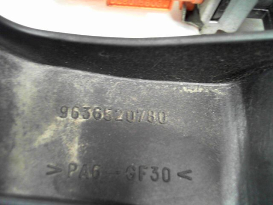 Rampe injection occasion PEUGEOT 206 Phase 1 - 1.6i 16v