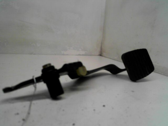Pedale embrayage occasion PEUGEOT 206 Phase 1 - 1.6i 16v