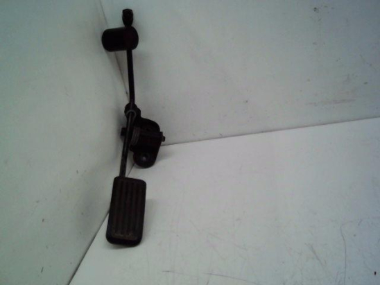 Pedale accelerateur occasion PEUGEOT 107 Phase 1 - 1.0i 12v