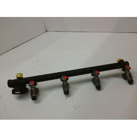 Rampe injection occasion RENAULT MEGANE I Phase 2 - 1.4i 16v