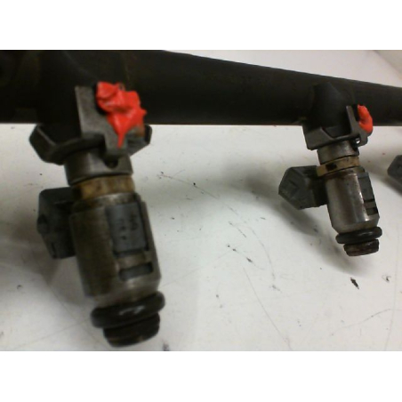 Rampe injection occasion RENAULT MEGANE I Phase 2 - 1.4i 16v