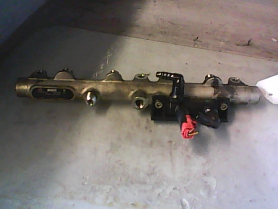 Rampe injection occasion PEUGEOT 406 COUPE Phase 1 - 2.2 HDI