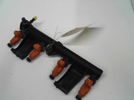 Rampe injection occasion PEUGEOT 206 Phase 1 - 1.6i 16v