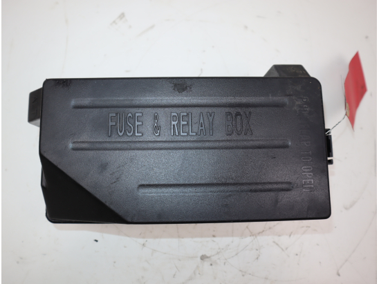 Boite a fusibles occasion SSANGYONG KYRON Phase 2 - 2.7 XDI 165ch