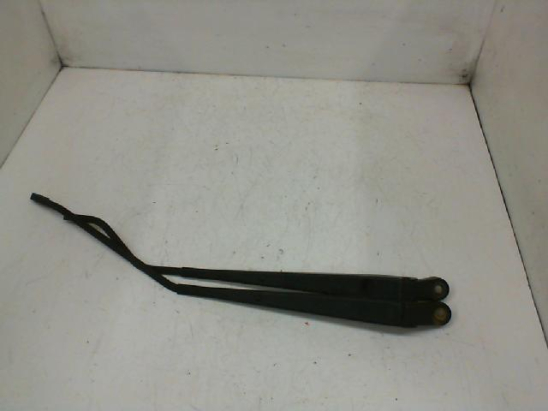 Bras essuie-glace avant occasion SUZUKI SWIFT III Phase 1 - 1.3 DDIS 70ch