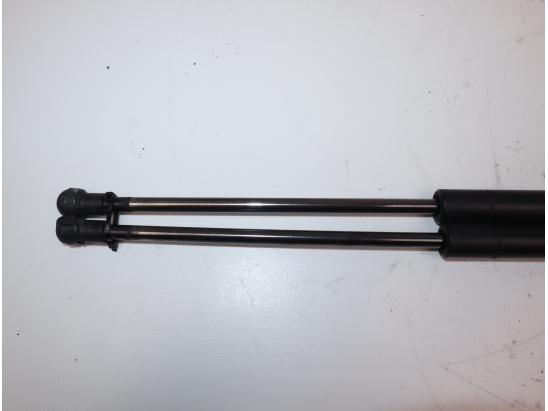 Verins hayon occasion TOYOTA COROLLA IX phase 2 - 2.0 D4-D 115ch