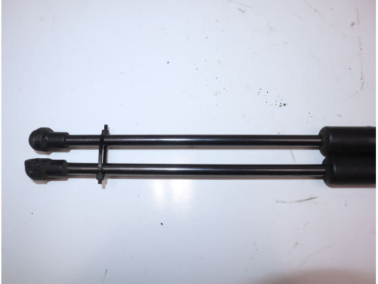 Verins hayon occasion TOYOTA VERSO Phase 1 - 126 D-4D