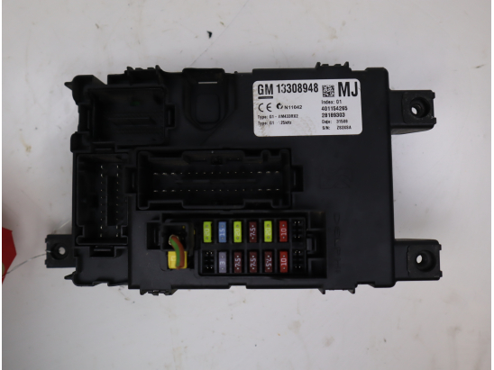 Boite a fusibles occasion OPEL CORSA IV Phase 1 - 1.3 CDTI 75ch