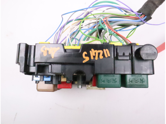 Boite a fusibles occasion CITROEN C3 III Phase 2 - 1.2i PureTech 83ch