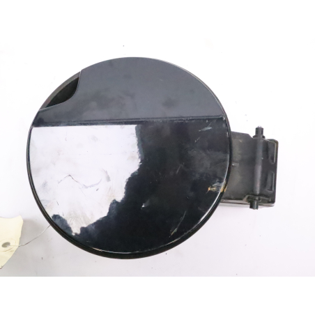 VOLET DE TRAPPE CARBURANT