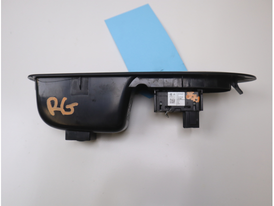 Commande leve-glace porte arrière gauche occasion CITROEN C4 II Phase 1 - 1.6 HDI 90ch