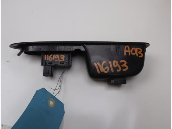 Commande leve-glace porte arrière gauche occasion CITROEN C4 II Phase 1 - 1.6 HDI 90ch