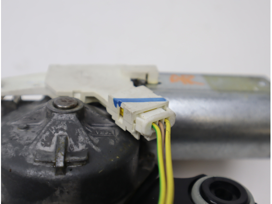 MOTEUR ESSUIE-GLACE AR