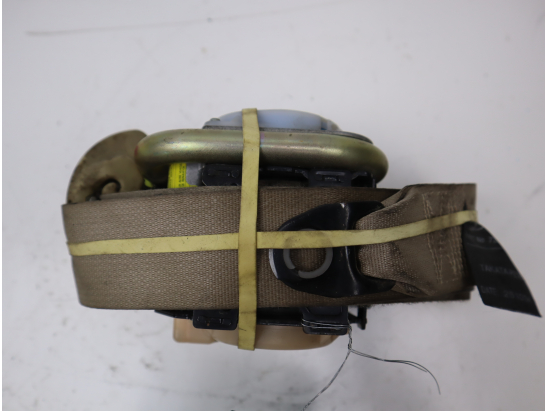 Ceinture avant gauche occasion TOYOTA AVENSIS II phase 1 - 115 D-4D