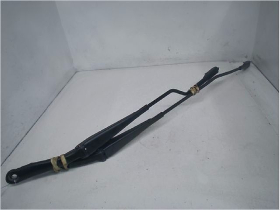 Bras essuie-glace avant occasion FIAT PUNTO III Phase 1 - 1.2i 69ch