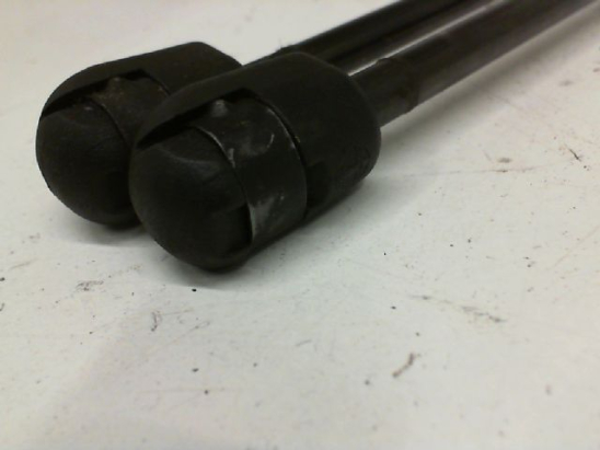 Verins hayon occasion FIAT PUNTO II Phase 1 - 1.9 JTD 85ch