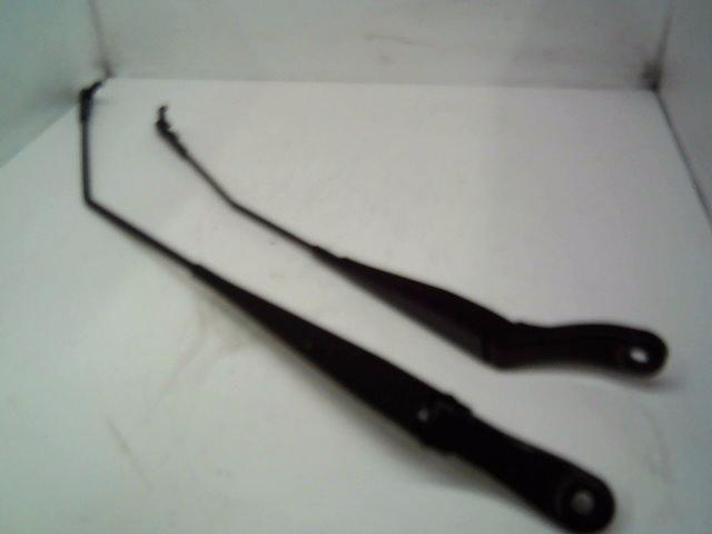 BRAS ESSUIE-GLACE AV