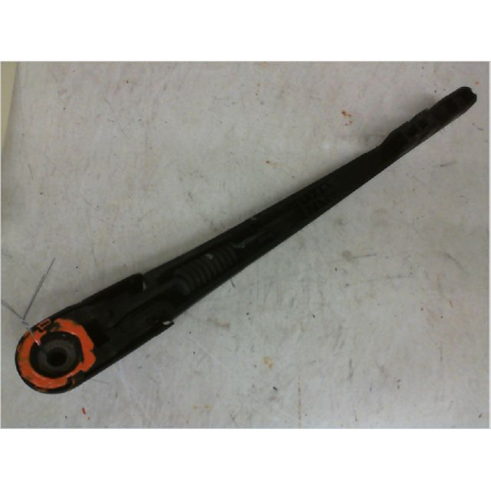 Bras essuie-glace arrière occasion SUZUKI SWIFT III Phase 1 - 1.3i 90ch