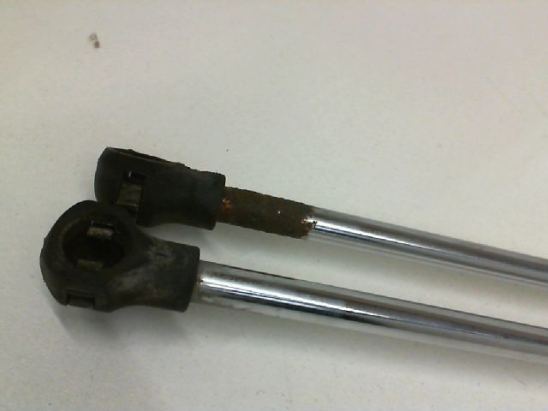 Verins hayon occasion RENAULT LAGUNA II Phase 1 ESTATE - 1.9 DCI 110ch