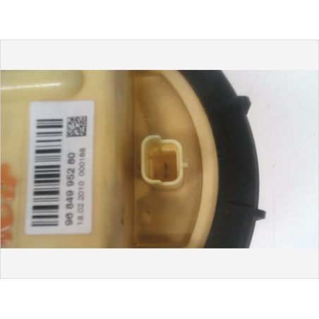 Jauge a carburant occasion PEUGEOT 5008 I Phase 1 - 1.6 HDI 110ch