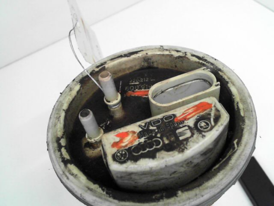 Pompe à carburant immergée occasion VOLKSWAGEN POLO IV Phase 1 - 1.9 TDI 100ch