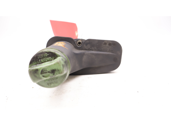 RESERVOIR POMPE DIRECTION