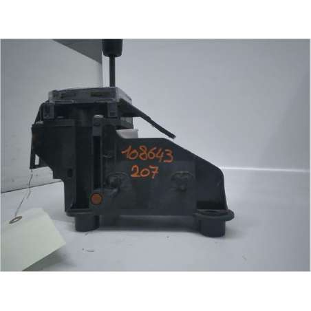 Pommeau levier vitesses occasion PEUGEOT 207 Phase 1 - 1.6 VTI 16v 120ch