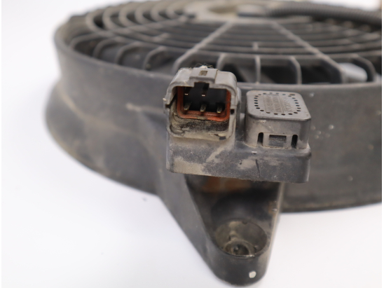 Moteur ventilateur clim occasion KIA CARNIVAL I Phase 2 - 2.9 CRDI 144ch