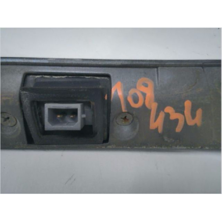 Eclaireur plaque de police occasion AUDI A4 I Phase 1 - 1.9 TDi 110ch