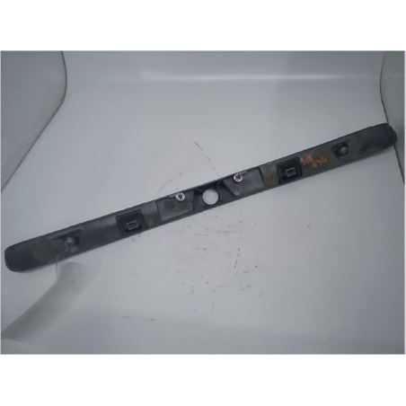 Eclaireur plaque de police occasion AUDI A4 I Phase 1 - 1.9 TDi 110ch