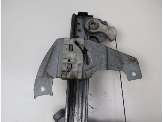 Mecanisme+moteur leve-glace avg occasion PEUGEOT 107 Phase 2 - 1.0i 12v