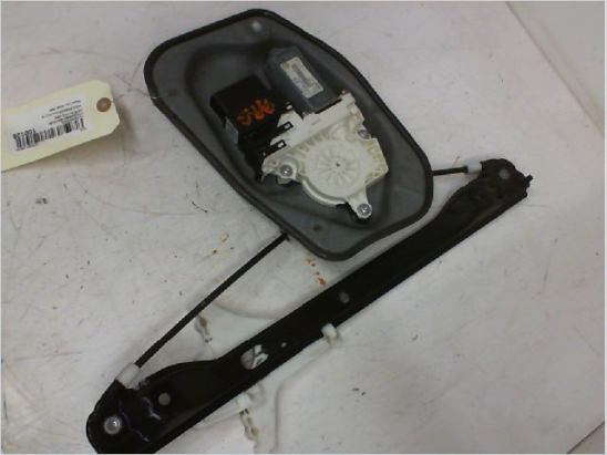 Mecanisme+moteur leve-glace arg occasion VOLKSWAGEN GOLF V Phase 1 - 1.9 TDI 105ch