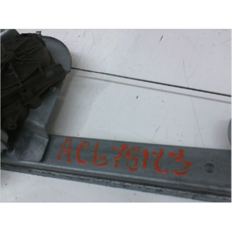 MECANISME+MOTEUR LEVE-GLACE AVG